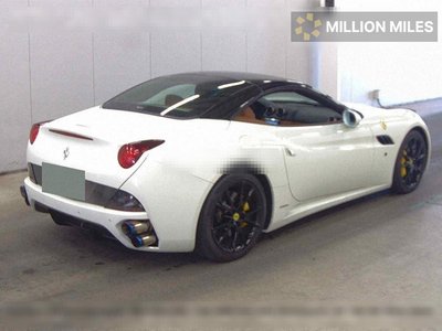 FERRARI CALIFORNIA - 5