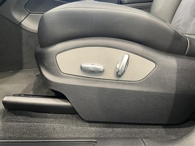 صورة مصغرة 31 لـ 2020 Porsche MACAN