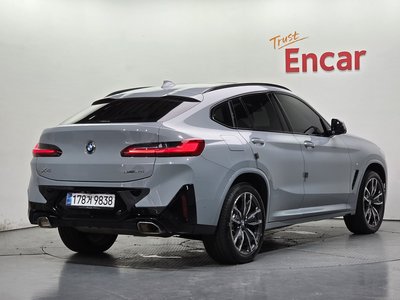 2024 BMW X4 — фото 2