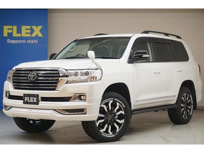 صورة 1 لـ 2019 Toyota LAND CRUISER 200