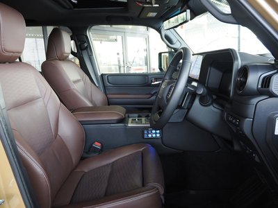 TOYOTA LAND CRUISER 250 - 9