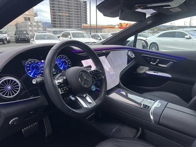 MERCEDES-BENZ EQE - 2