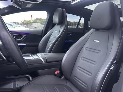 MERCEDES-BENZ EQE - 4