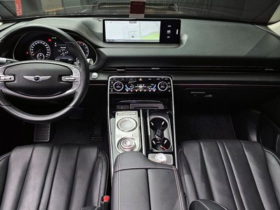 GENESIS GV80 - 5