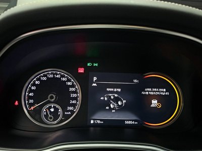 GENESIS GV80 - 8