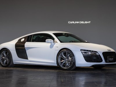 AUDI R8 - 1