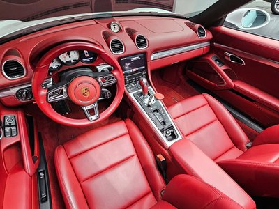 2022 Porsche 718 photo 5