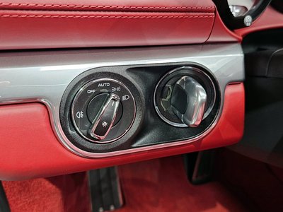 2022 Porsche 718 缩略图 20