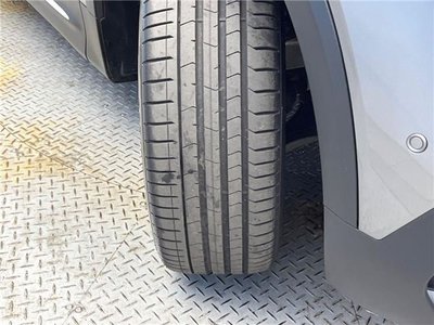 MERCEDES-BENZ GLB - 8