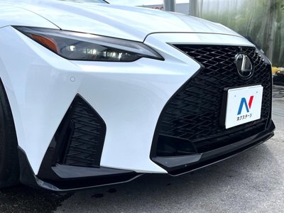 LEXUS IS - 4
