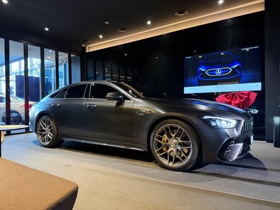 MERCEDES-BENZ GT AMG - 4