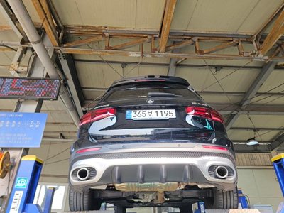 MERCEDES-BENZ GLB-CLASS - 3