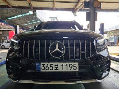MERCEDES-BENZ GLB-CLASS - 1