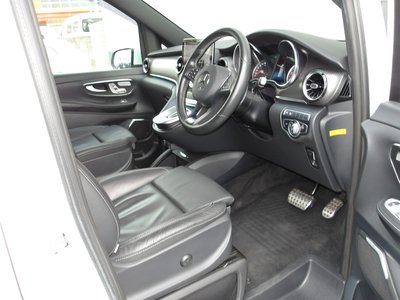 MERCEDES-BENZ V-CLASS - 8