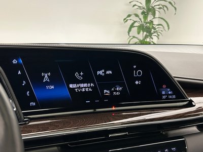 CADILLAC ESCALADE - 8