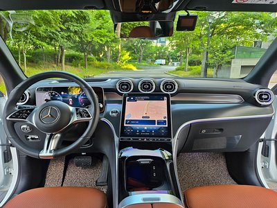 MERCEDES-BENZ GLC - 9