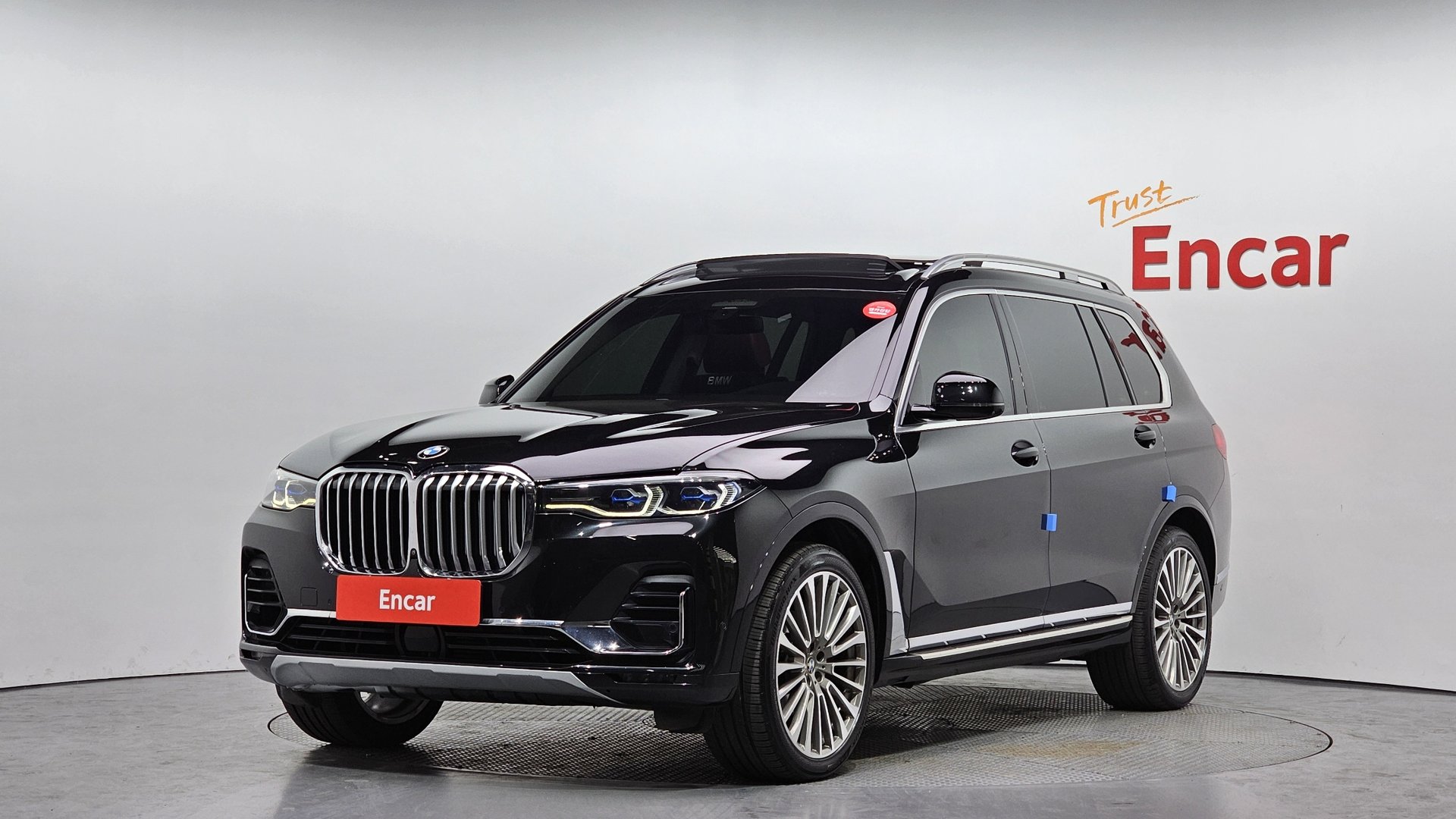 BMW X7 - View 1
