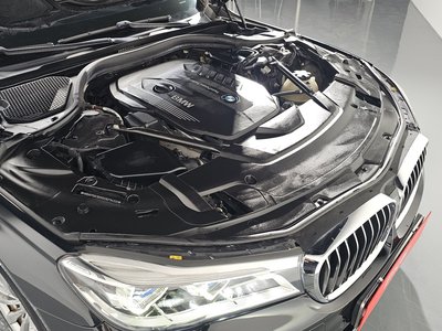 BMW 7 SERIES - 7