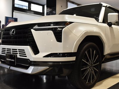 صورة 7 لـ 2025 Lexus GX