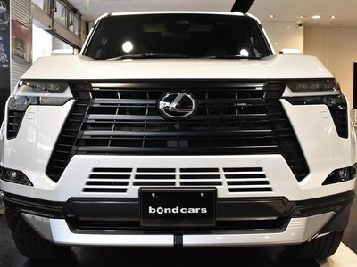صورة 6 لـ 2025 Lexus GX