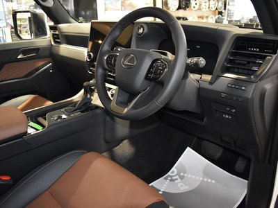 2025 Lexus GX 缩略图 28