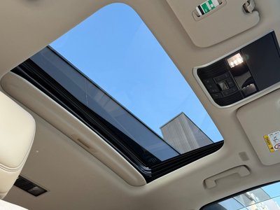 TOYOTA LAND CRUISER 300 - 8