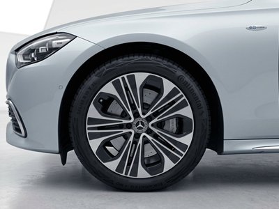 2025 Mercedes-BENZ E-CLASS 照片 6