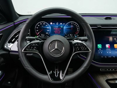 2025 Mercedes-BENZ E-CLASS — миниатюра 11
