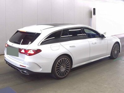 MERCEDES-BENZ E-CLASS - 5