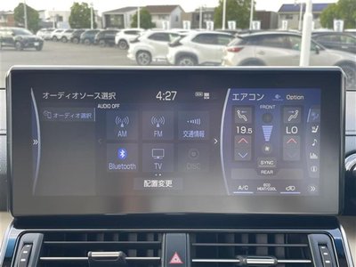2023 Toyota LAND CRUISER 300 — фото 4