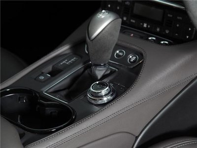 2019 Maserati GRANCABRIO — миниатюра 25