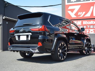 LEXUS LX - 8