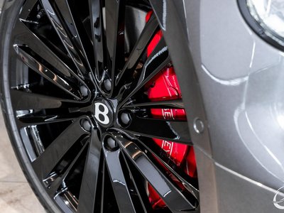 2024 Bentley FLYING SPUR 照片 10