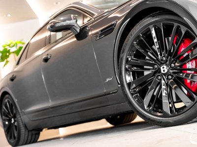 2024 Bentley FLYING SPUR 照片 9