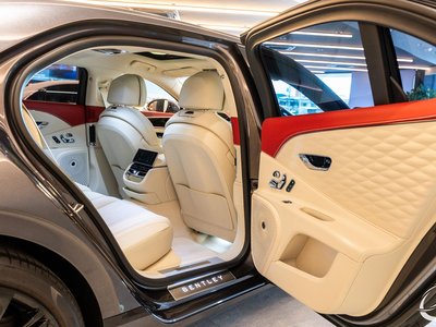 2024 Bentley FLYING SPUR 缩略图 25