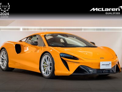 MCLAREN ARTURA