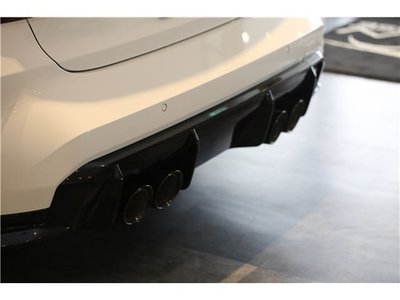2022 BMW M3 缩略图 22