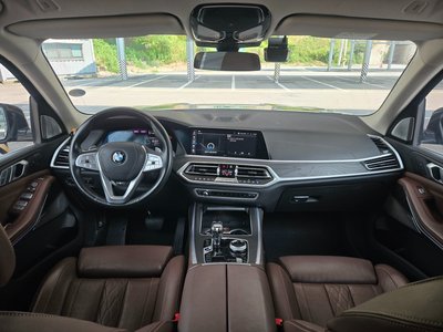 2021 BMW X7 — фото 4