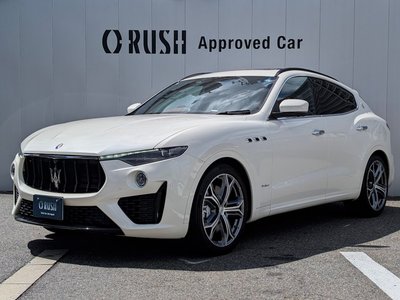2021 Maserati LEVANTE — фото 8