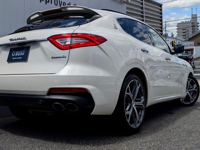 2021 Maserati LEVANTE — фото 11