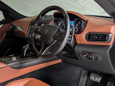2021 Maserati LEVANTE — фото 16