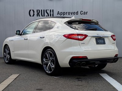 2021 Maserati LEVANTE — фото 6