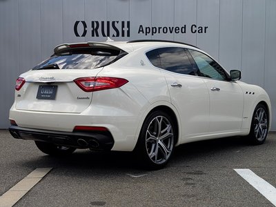 2021 Maserati LEVANTE — фото 4