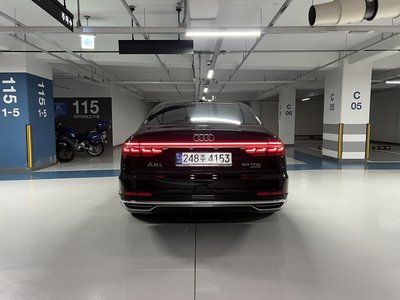 AUDI A8 - 4