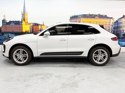 PORSCHE MACAN - 7
