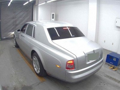 ROLLS-ROYCE PHANTOM - 2