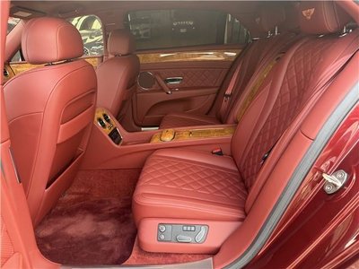 2017 Bentley FLYING SPUR photo 8