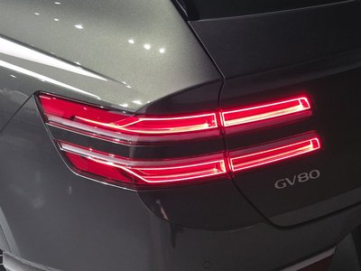 GENESIS GV80 - 10