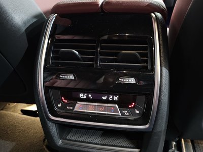 2020 BMW X6 thumbnail 25