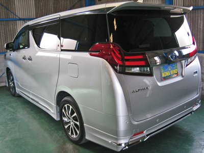 TOYOTA ALPHARD - 2